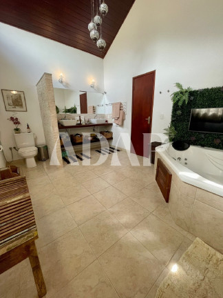 Imagem Casa com 5 Quartos à Venda, 500 m² em Vargem Pequena - Rio De Janeiro Imagem Casa com 5 Quartos à Venda, 500 m² em Vargem Pequena - Rio De Janeiro