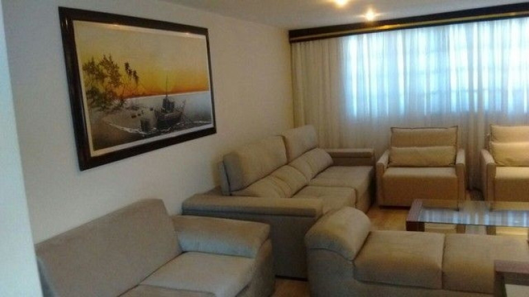Imagem Casa com 5 Quartos à Venda, 787 m² em Boa Vista - Curitiba
