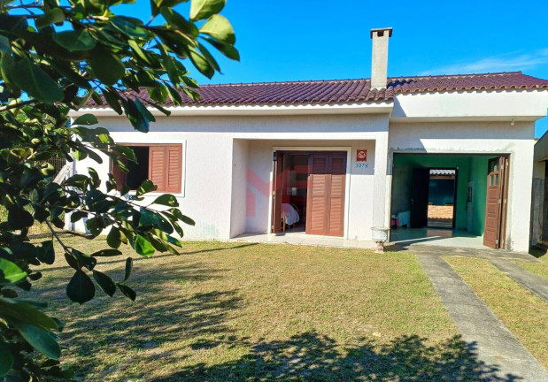 Imagem Casa com 2 Quartos à Venda, em Capão Da Canoa Imagem Casa com 2 Quartos à Venda, em Capão Da Canoa