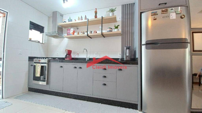 Imagem Sobrado com 3 Quartos à Venda, 83 m² em Saguaçu - Joinville