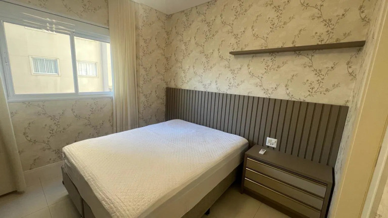 Imagem Apartamento com 4 Quartos à Venda, 268 m² em Meia Praia - Itapema