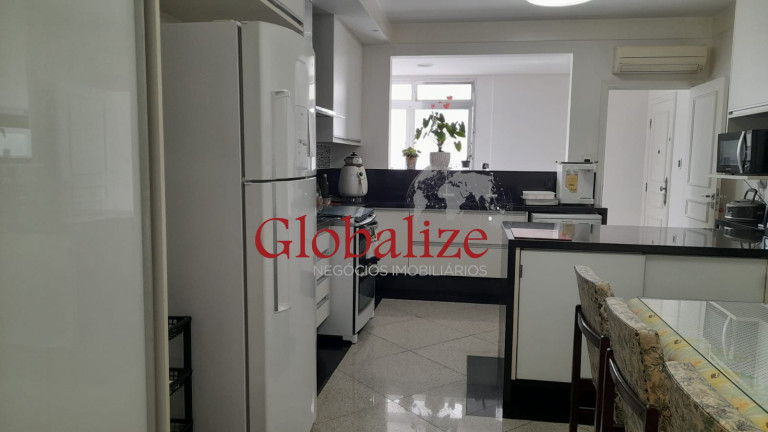 Imagem Imóvel com 4 Quartos à Venda, 270 m² em Boqueirão - Santos Imagem Imóvel com 4 Quartos à Venda, 270 m² em Boqueirão - Santos
