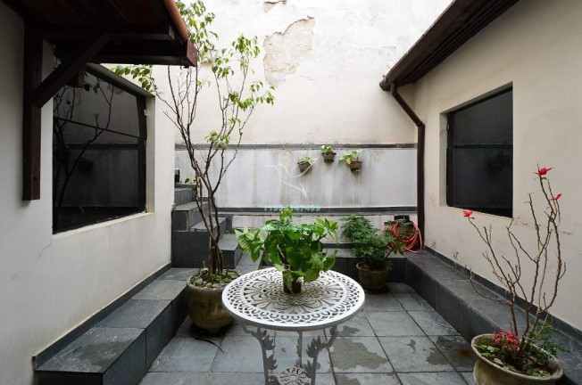 Imagem Casa com 1 Quarto à Venda, 130 m² em Vila Clementino - São Paulo Imagem Casa com 1 Quarto à Venda, 130 m² em Vila Clementino - São Paulo