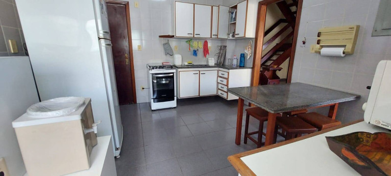 Imagem Cobertura com 4 Quartos à Venda, 194 m² em Algodoal - Cabo Frio Imagem Cobertura com 4 Quartos à Venda, 194 m² em Algodoal - Cabo Frio