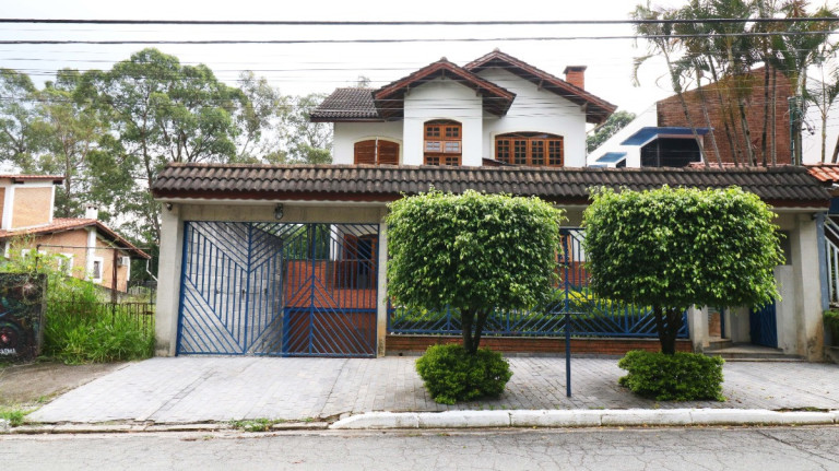 Sobrado com 5 Quartos à Venda, 400 m² em Barro Branco (zona Norte) - São Paulo
