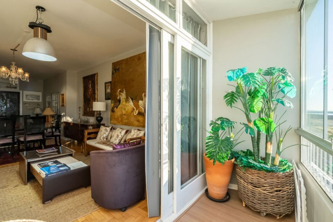 Imagem Apartamento com 3 Quartos à Venda, 156 m² em Centro Histórico - Porto Alegre