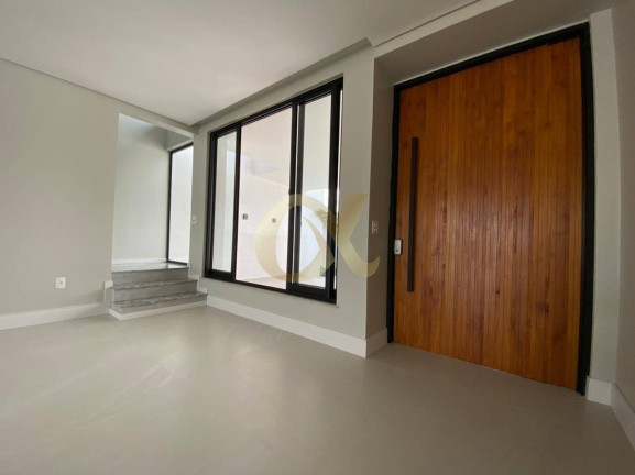 Imagem Casa com 3 Quartos à Venda, 198 m² em Santo Antônio - Joinville Imagem Casa com 3 Quartos à Venda, 198 m² em Santo Antônio - Joinville