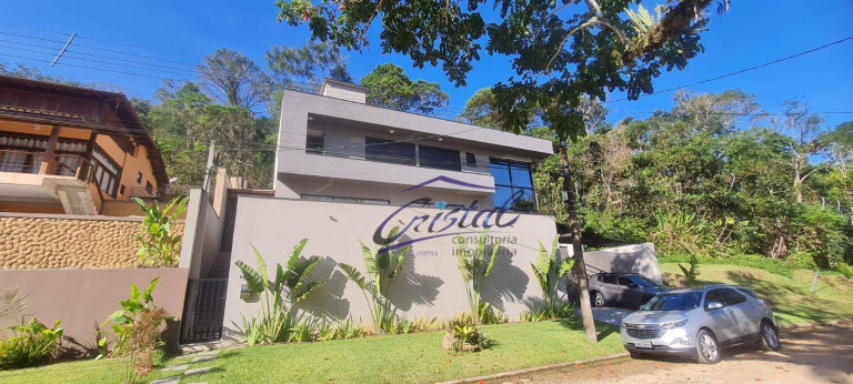Imagem Casa com 4 Quartos à Venda, 230 m² em Lagoinha - Ubatuba Imagem Casa com 4 Quartos à Venda, 230 m² em Lagoinha - Ubatuba
