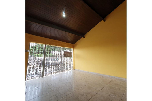 Imagem Casa com 2 Quartos à Venda, 107 m² em Centro - Salto De Pirapora Imagem Casa com 2 Quartos à Venda, 107 m² em Centro - Salto De Pirapora