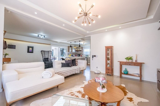 Imagem Casa de Condomínio com 3 Quartos à Venda, 228 m² em Ingleses Do Rio Vermelho - Florianópolis