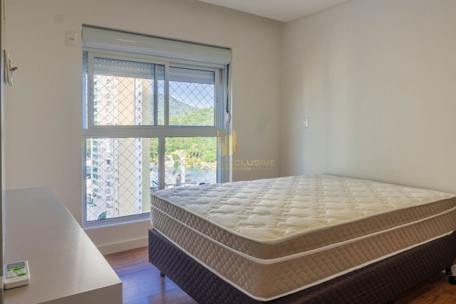Imagem Apartamento com 3 Quartos à Venda, 180 m² em Centro - Balneário Camboriú Imagem Apartamento com 3 Quartos à Venda, 180 m² em Centro - Balneário Camboriú