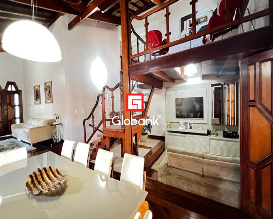 Imagem Casa com 3 Quartos à Venda, 500 m² em Jardim Panorama - Montes Claros Imagem Casa com 3 Quartos à Venda, 500 m² em Jardim Panorama - Montes Claros