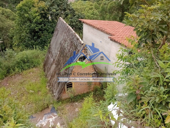 Casa à Venda, 820 m² em Terra Preta - Mairiporã