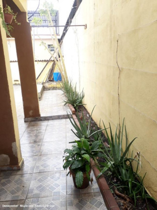 Imagem Casa com 3 Quartos à Venda, 110 m² em Ramos - Rio De Janeiro