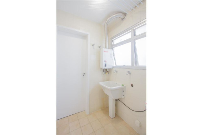 Imagem Apartamento com 2 Quartos à Venda, 69 m² em Moema - São Paulo