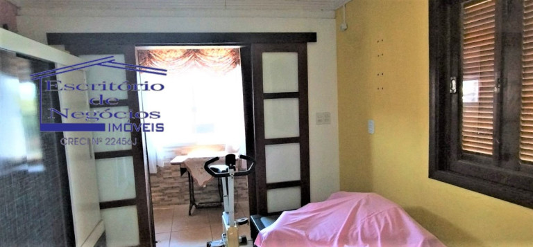 Imagem Casa com 4 Quartos à Venda, 250 m² em Agronomia - Porto Alegre