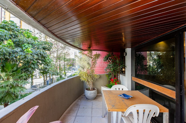 Imagem Apartamento com 4 Quartos à Venda, 200 m² em Moema - São Paulo Imagem Apartamento com 4 Quartos à Venda, 200 m² em Moema - São Paulo