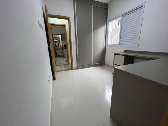Imagem Casa com 3 Quartos à Venda, 250 m² em Maracanã - Praia Grande