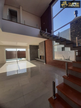 Imagem Casa com 3 Quartos à Venda, 400 m² em Laranjal - Pelotas Imagem Casa com 3 Quartos à Venda, 400 m² em Laranjal - Pelotas