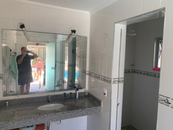 Imagem Casa com 8 Quartos para Alugar, 520 m² em Enseada - Ubatuba