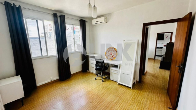 Imagem Apartamento com 1 Quarto à Venda, 42 m² em Cristo Redentor - Porto Alegre Imagem Apartamento com 1 Quarto à Venda, 42 m² em Cristo Redentor - Porto Alegre