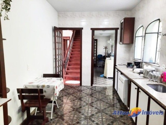 Imagem Casa com 4 Quartos à Venda, 260 m² em Quinta Da Barra - Teresópolis