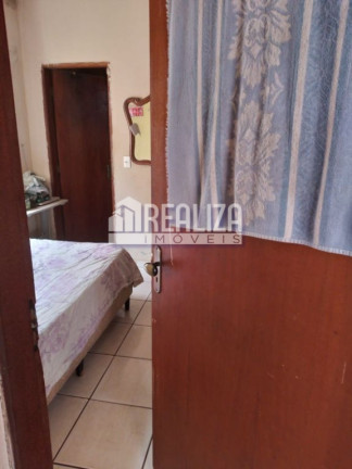 Imagem Casa com 2 Quartos à Venda, 582 m² em São Benedito - Uberaba Imagem Casa com 2 Quartos à Venda, 582 m² em São Benedito - Uberaba