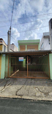 Sobrado com 3 Quartos para Alugar, 204 m² em Vila Socorro - São Paulo