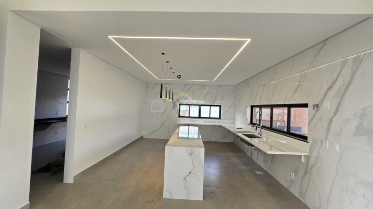 Imagem Casa com 4 Quartos à Venda, 510 m² em Tarumã - Manaus Imagem Casa com 4 Quartos à Venda, 510 m² em Tarumã - Manaus