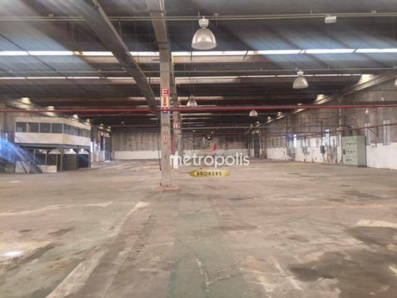 Galpão à Venda ou Locação, 3.000 m² em Vila Metalúrgica - Santo André