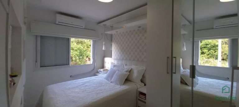 Imagem Apartamento com 2 Quartos à Venda, 51 m² em Azenha - Porto Alegre