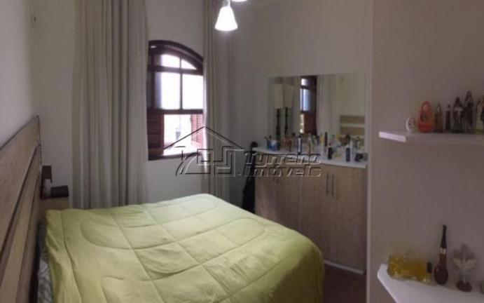 Imagem Casa com 3 Quartos à Venda, 240 m² em Centro - Jacareí Imagem Casa com 3 Quartos à Venda, 240 m² em Centro - Jacareí