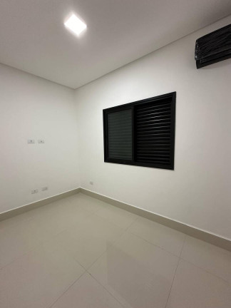 Imagem Casa com 3 Quartos à Venda, 115 m² em Vila Caiçara - Praia Grande Imagem Casa com 3 Quartos à Venda, 115 m² em Vila Caiçara - Praia Grande