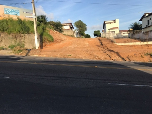 Terreno à Venda, 685 m² em Candelária - Natal