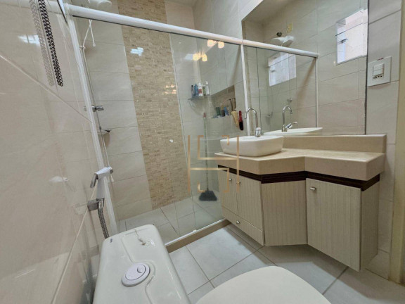 Imagem Casa com 3 Quartos à Venda, 245 m² em Nova Carapina I - Serra Imagem Casa com 3 Quartos à Venda, 245 m² em Nova Carapina I - Serra
