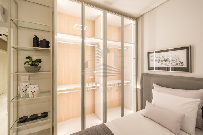 Imagem Apartamento com 4 Quartos à Venda, 175 m² em Pioneiros - Balneário Camboriú Imagem Apartamento com 4 Quartos à Venda, 175 m² em Pioneiros - Balneário Camboriú