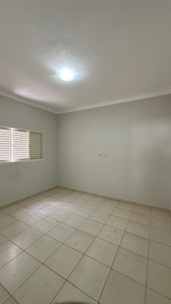 Imagem Casa com 3 Quartos à Venda, em Esplanada Primo Meneghetti - Franca Imagem Casa com 3 Quartos à Venda, em Esplanada Primo Meneghetti - Franca