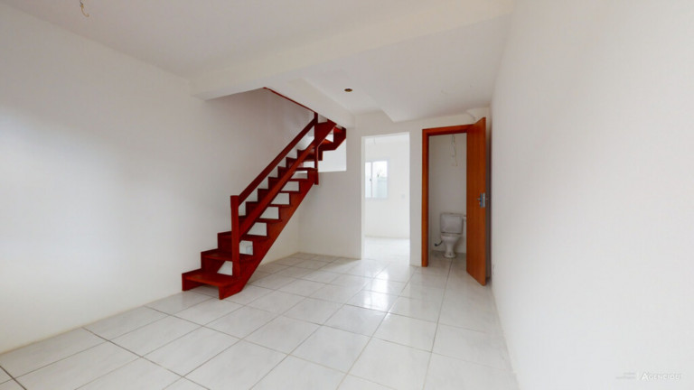 Imagem Imóvel com 2 Quartos à Venda, em Hípica - Porto Alegre Imagem Imóvel com 2 Quartos à Venda, em Hípica - Porto Alegre