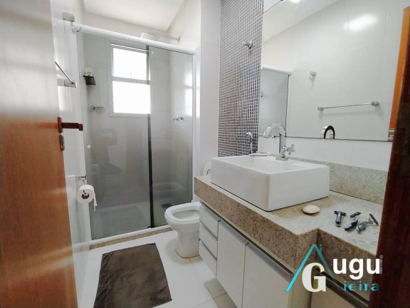 Imagem Apartamento com 3 Quartos à Venda, 140 m² em Centro - Guarapari