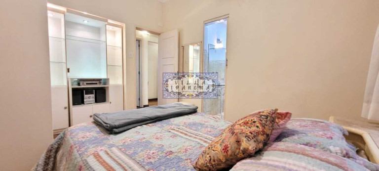 Imagem Apartamento com 3 Quartos à Venda, 120 m² em Copacabana - Rio De Janeiro