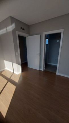 Imagem Sobrado com 3 Quartos à Venda, 187 m² em Rio Pequeno - Camboriú