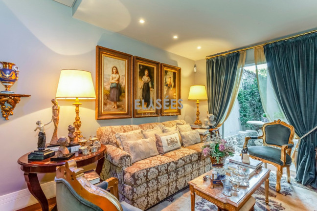 Imagem Casa com 3 Quartos à Venda, 380 m² em Jardim Paulista - São Paulo Imagem Casa com 3 Quartos à Venda, 380 m² em Jardim Paulista - São Paulo