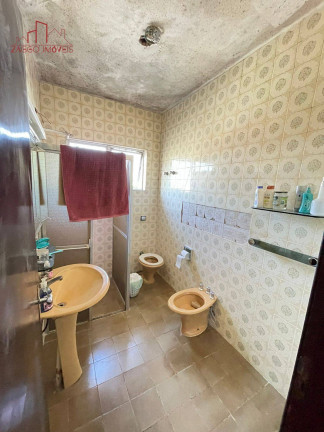 Imagem Sobrado com 5 Quartos à Venda, 239 m² em Parque Regina - São Paulo Imagem Sobrado com 5 Quartos à Venda, 239 m² em Parque Regina - São Paulo