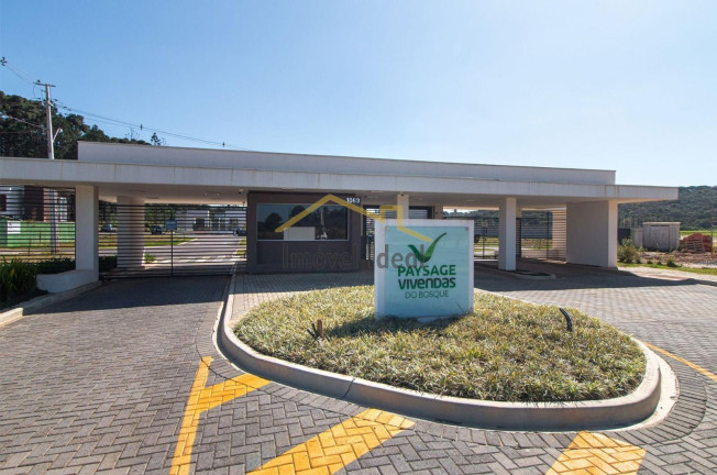 Terreno à Venda, 180 m² em Santa Cândida - Curitiba