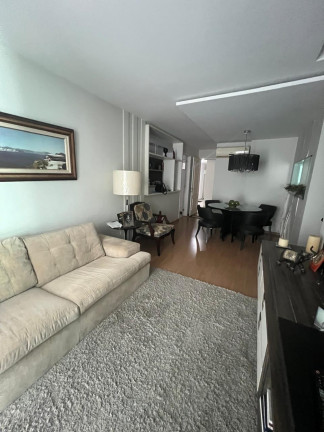 Imagem Imóvel com 3 Quartos à Venda, 107 m² em Icaraí - Niterói Imagem Imóvel com 3 Quartos à Venda, 107 m² em Icaraí - Niterói