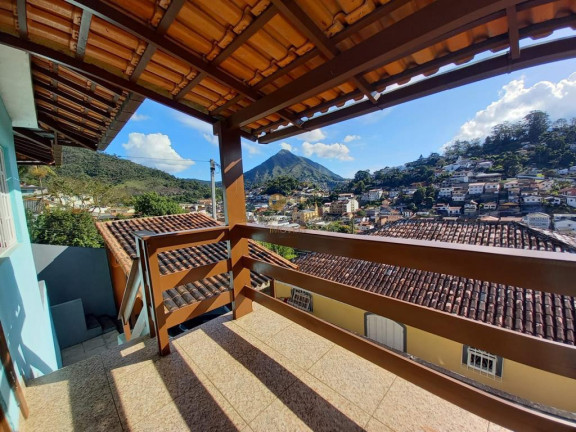 Imagem Casa com 3 Quartos à Venda, 167 m² em Tijuca - Teresópolis Imagem Casa com 3 Quartos à Venda, 167 m² em Tijuca - Teresópolis