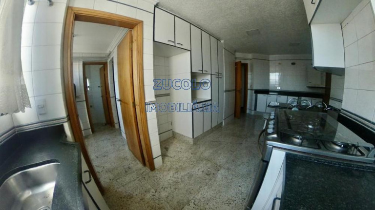Imagem Apartamento com 3 Quartos à Venda, 136 m² Imagem Apartamento com 3 Quartos à Venda, 136 m²