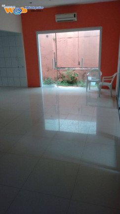 Imagem Casa com 3 Quartos à Venda, em Vila Tupi - Praia Grande Imagem Casa com 3 Quartos à Venda, em Vila Tupi - Praia Grande