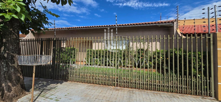 Imagem Casa com 4 Quartos à Venda, 220 m² em Conjunto Libra Iv - Foz Do Iguacu Imagem Casa com 4 Quartos à Venda, 220 m² em Conjunto Libra Iv - Foz Do Iguacu