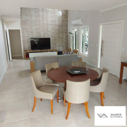 Imagem Casa de Condomínio com 4 Quartos à Venda, 292 m² em Horto Florestal - Ubatuba
